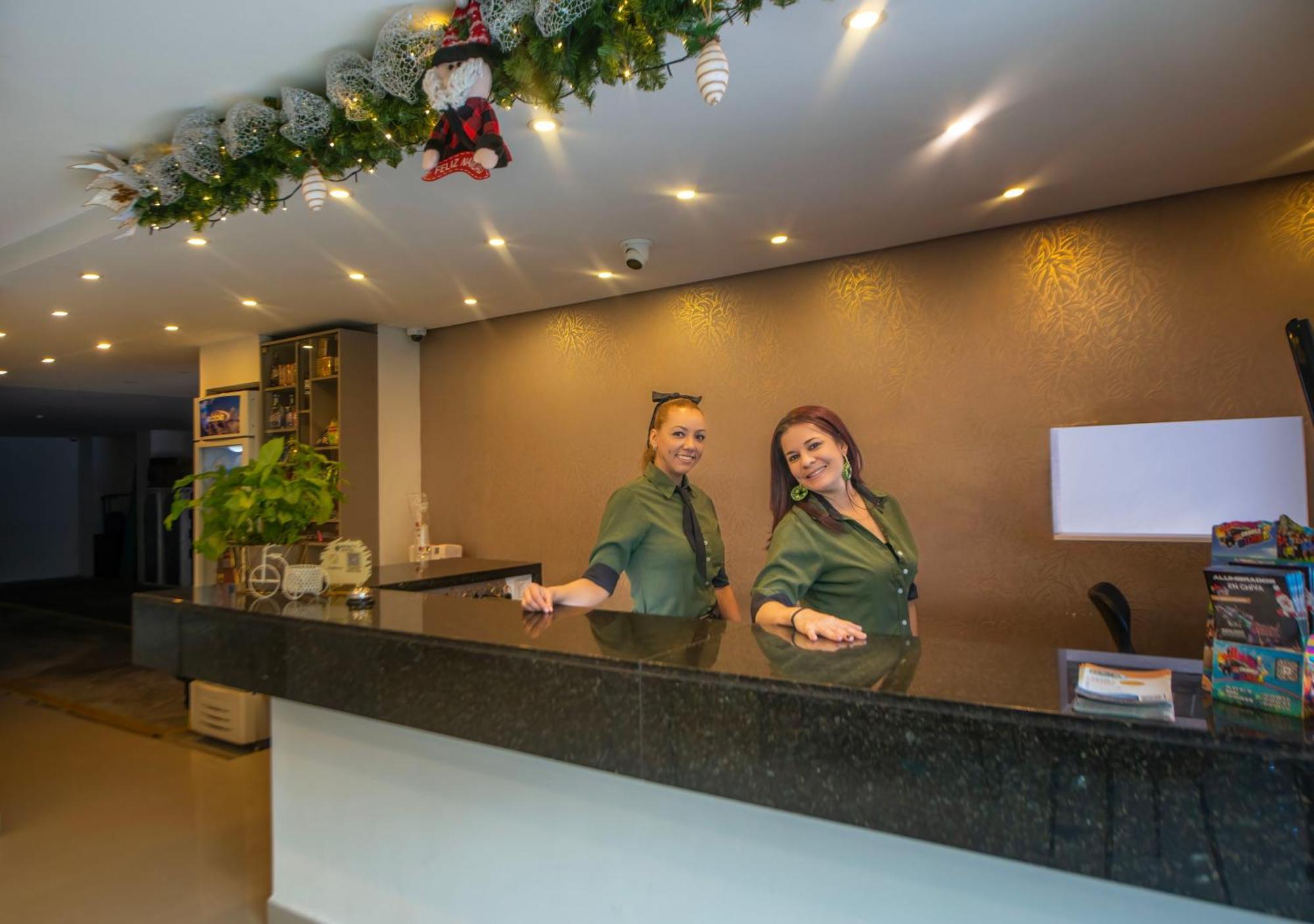 Infinity Hotel Medellín Zewnętrze zdjęcie