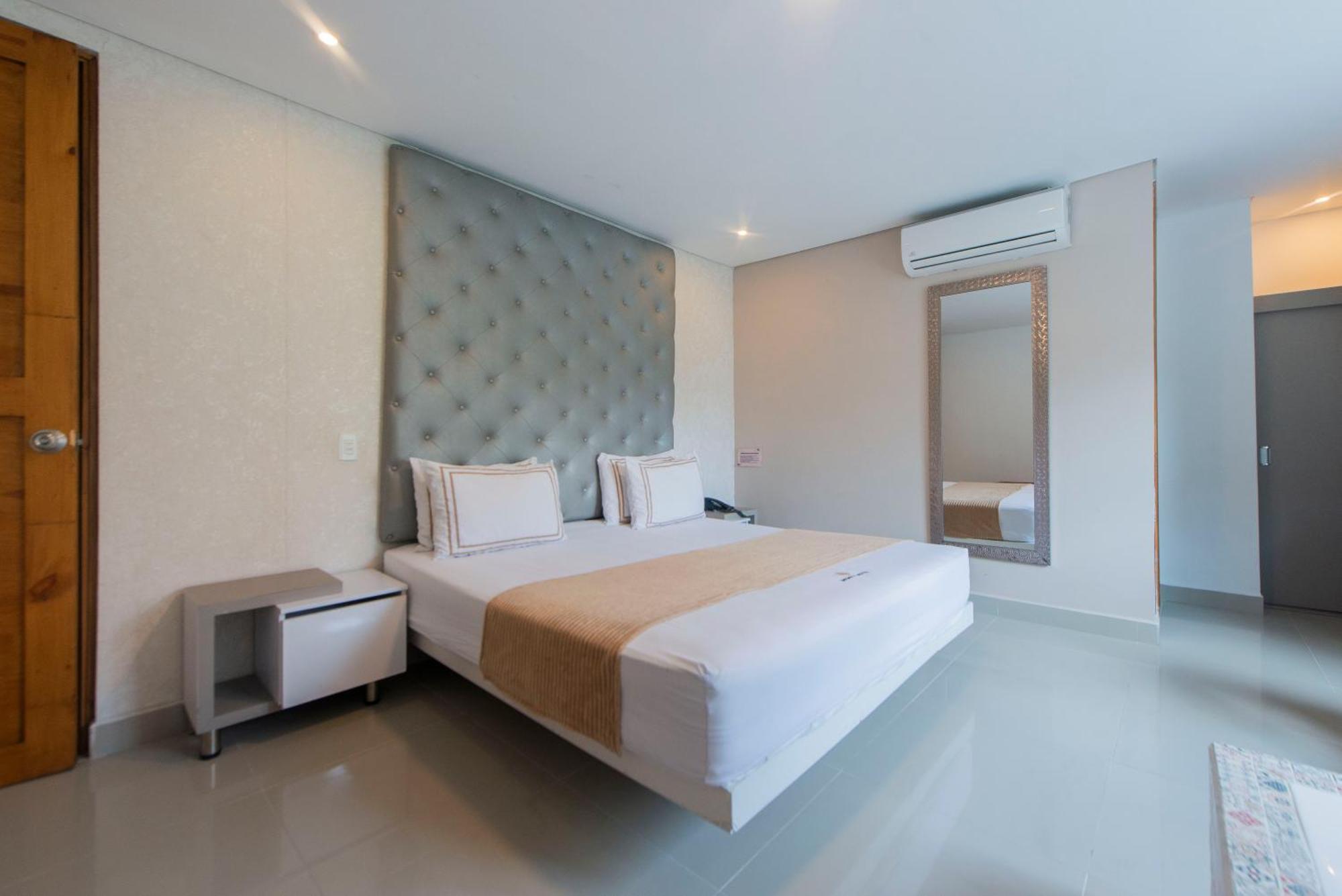 Infinity Hotel Medellín Zewnętrze zdjęcie